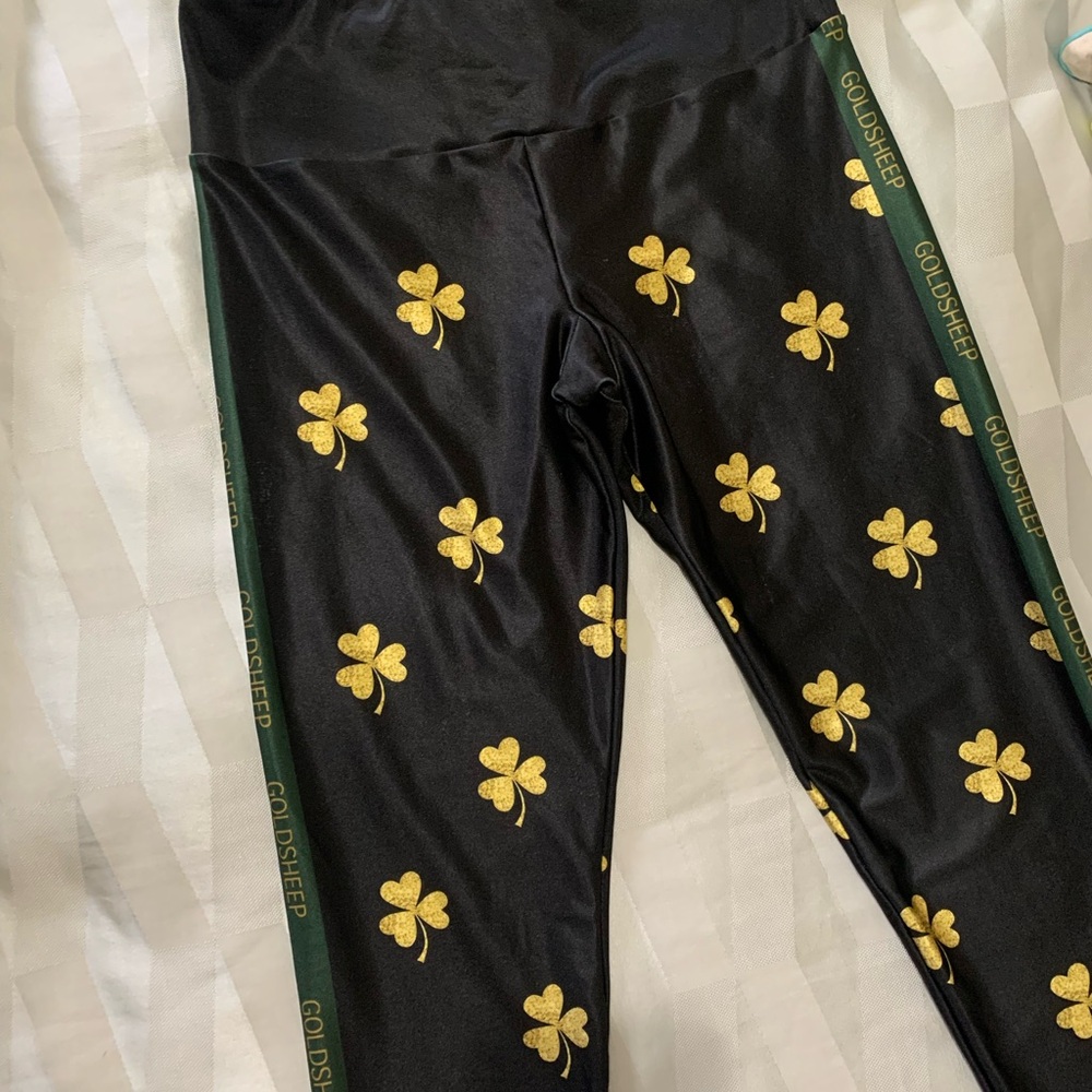 Women's Goldsheep Black and Gold Clover St. Patrick's Day Workout Leggings